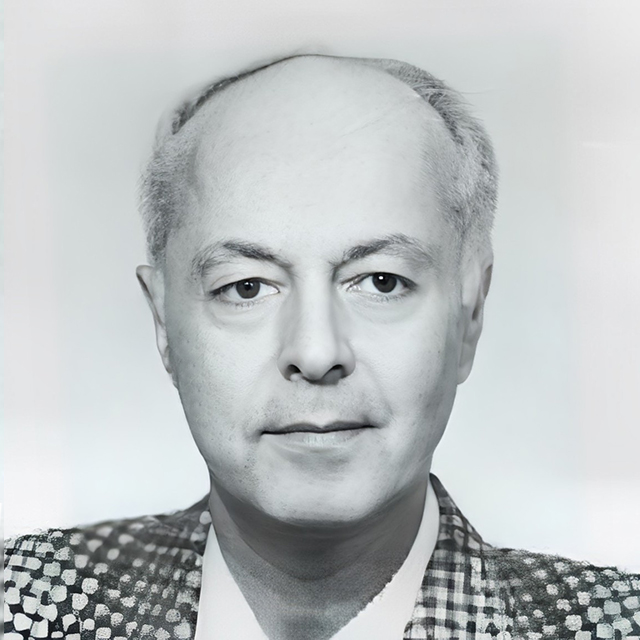 عکس احسان طبری عکس احسان طبری